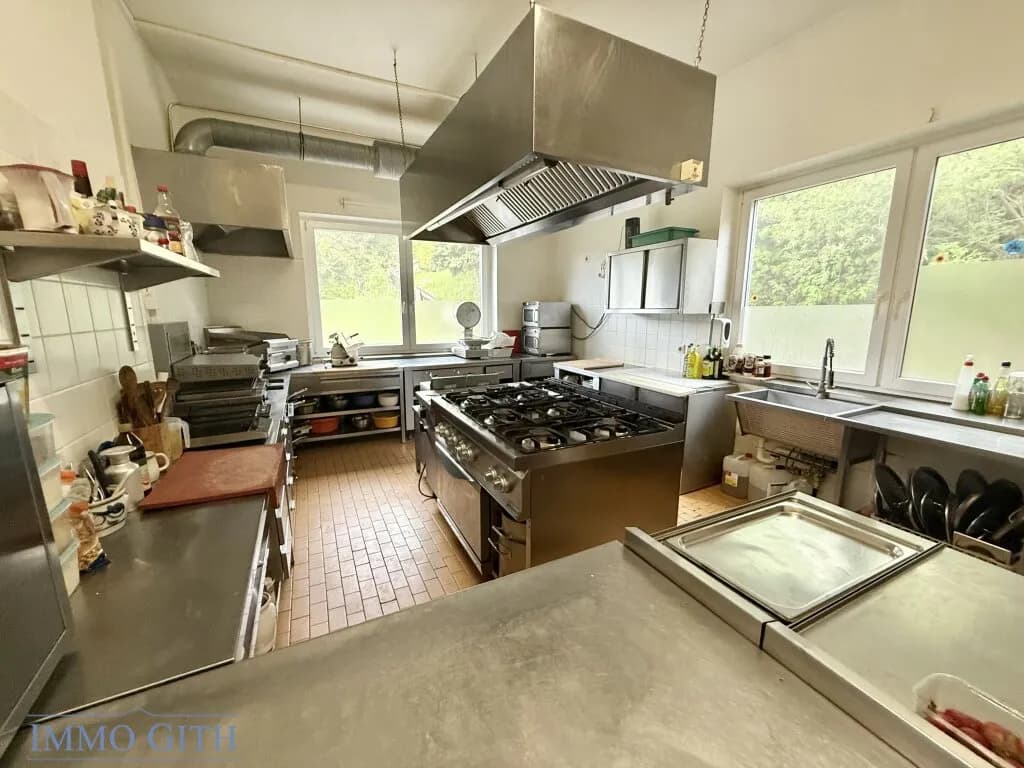 15-Zimmer-Gewerbeimmobilie kaufen in Neunkirchen – 1 158 m², € 580.000 – Bild 18 von 73