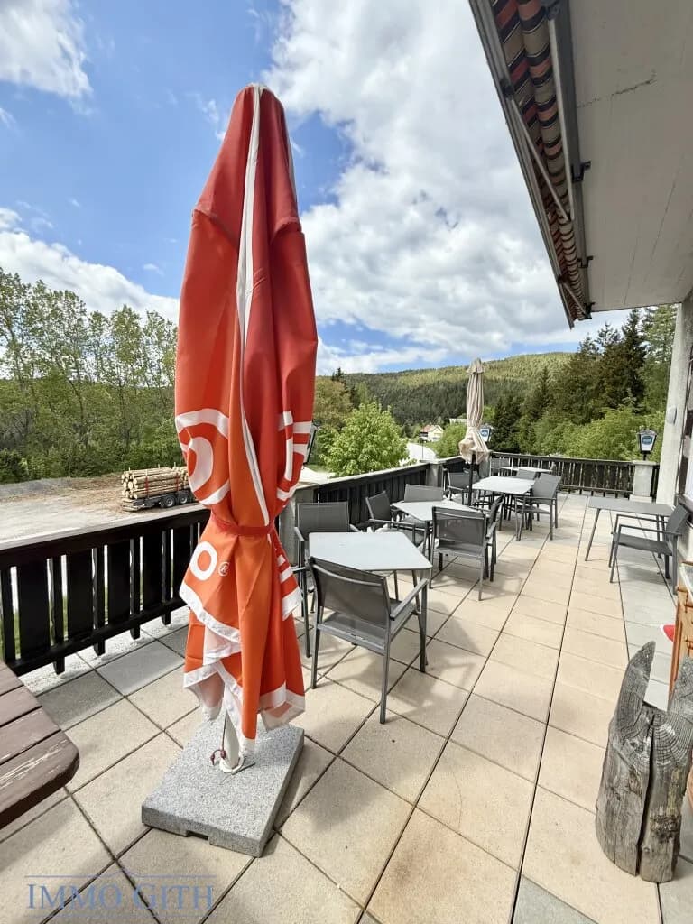 15-Zimmer-Gewerbeimmobilie kaufen in Neunkirchen – 1 158 m², € 580.000 – Bild 43 von 73