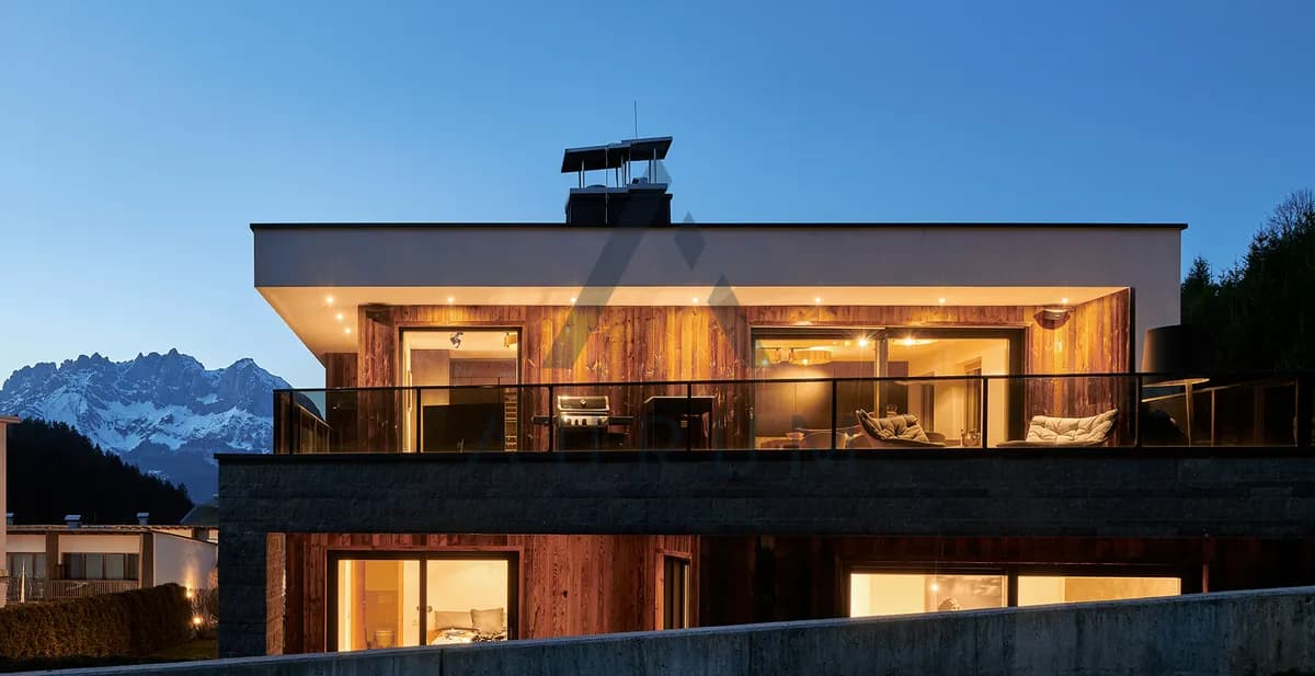 6-Zimmer-Haus mieten in Kitzbühel – 291 m², € 9.525