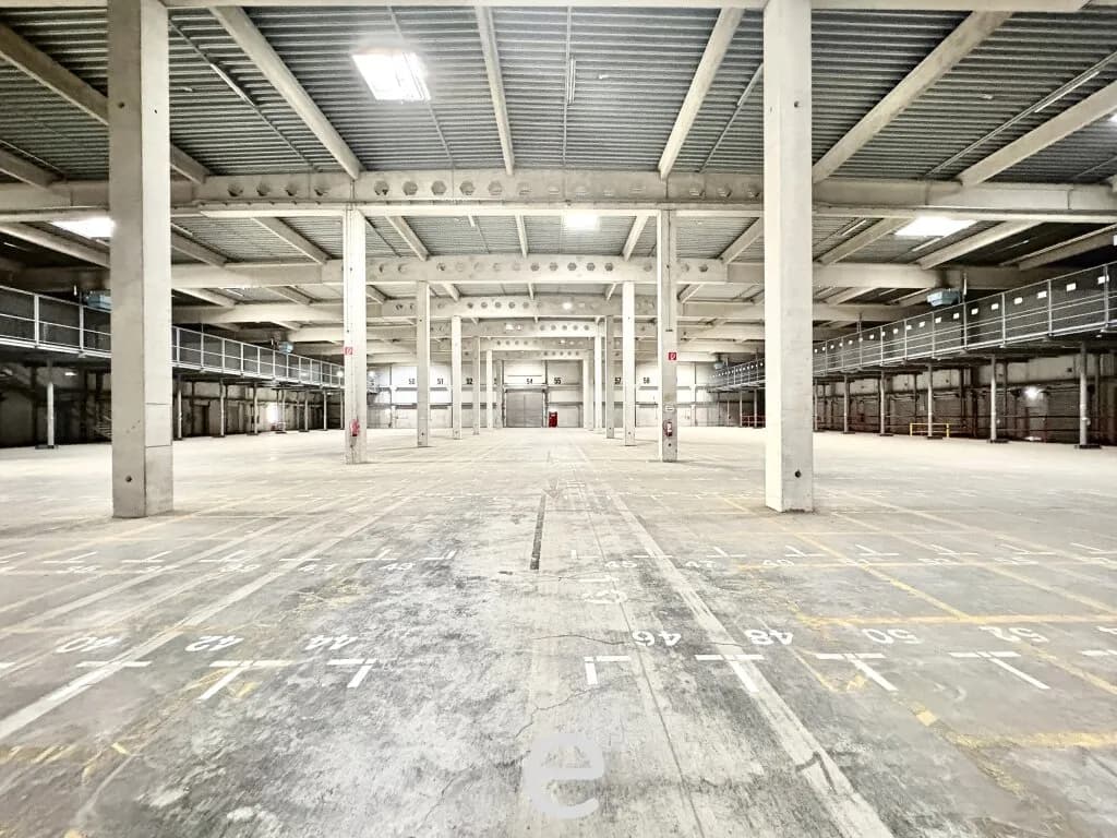 Gewerbeimmobilie mieten in Mödling – 2 157 m², € 10.783
