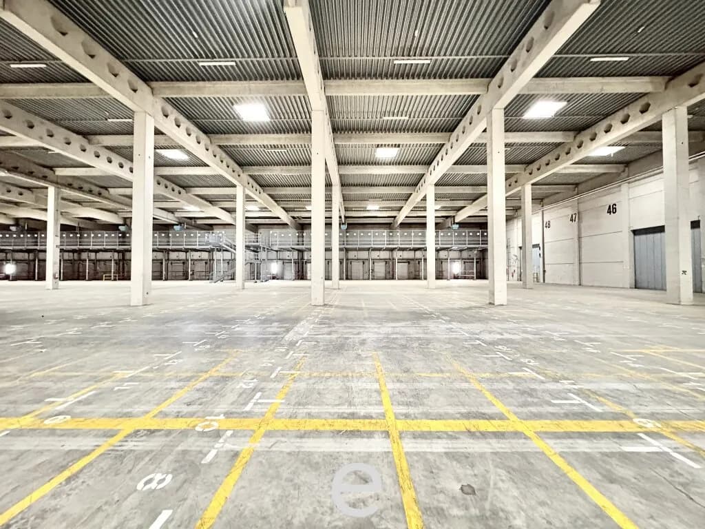 Gewerbeimmobilie mieten in Mödling – 2 157 m², € 10.783 – Bild 2 von 6
