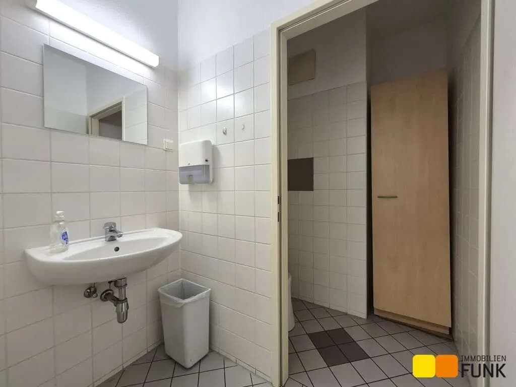 1-Zimmer-Gewerbeimmobilie mieten in Wien – 45 m², € 670 – Bild 14 von 20