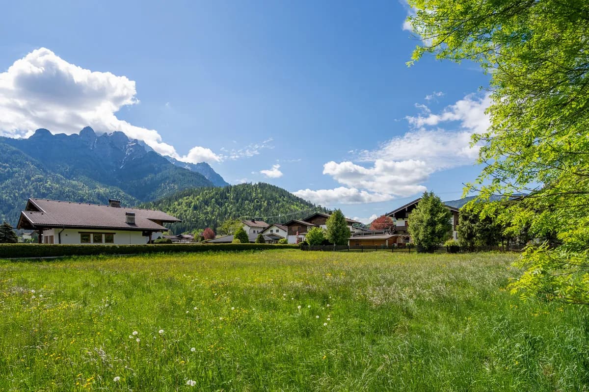 Grundstück kaufen in Kitzbühel – € 990.000
