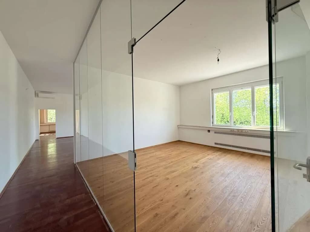 3-Zimmer-Gewerbeimmobilie mieten in Mödling – 118 m², € 1.648