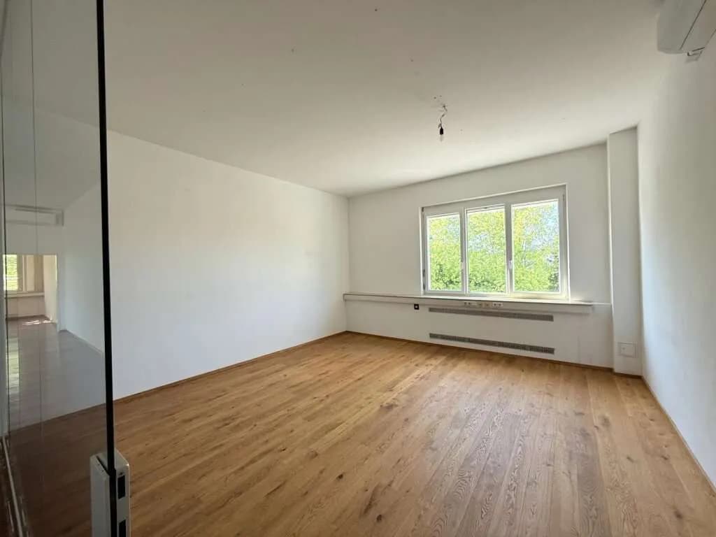 3-Zimmer-Gewerbeimmobilie mieten in Mödling – 118 m², € 1.648 – Bild 3 von 6