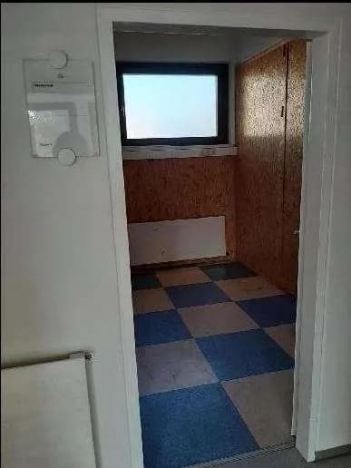Gewerbeimmobilie mieten in Tulln – 216 m², € 2.004 – Bild 4 von 9