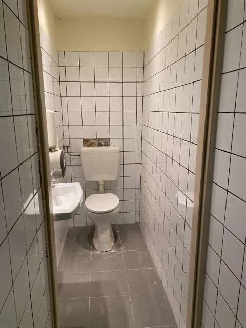 4-Zimmer-Gewerbeimmobilie kaufen in Wien – 163 m², € 190.000 – Bild 9 von 21