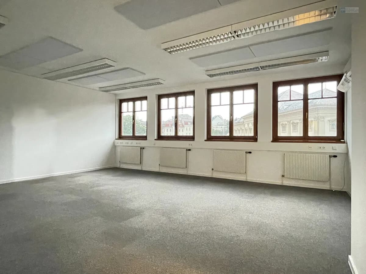 4-Zimmer-Gewerbeimmobilie mieten in Wien – 129 m², € 2.558 – Bild 2 von 10