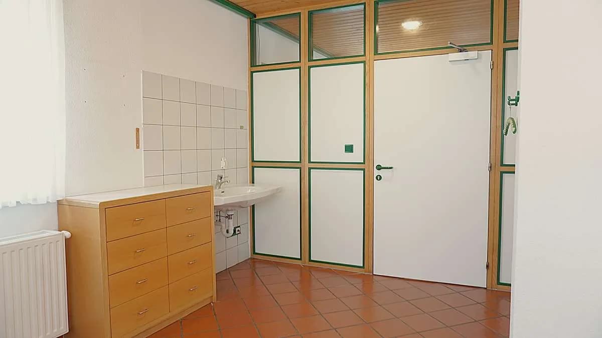 Gewerbeimmobilie kaufen in Vöcklabruck – 290 m², € 510.000 – Bild 20 von 24