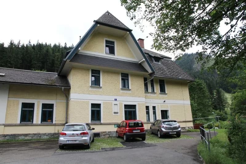 3-Zimmer-Wohnung mieten in Leoben – 69,25 m², € 756 – Bild 2 von 3