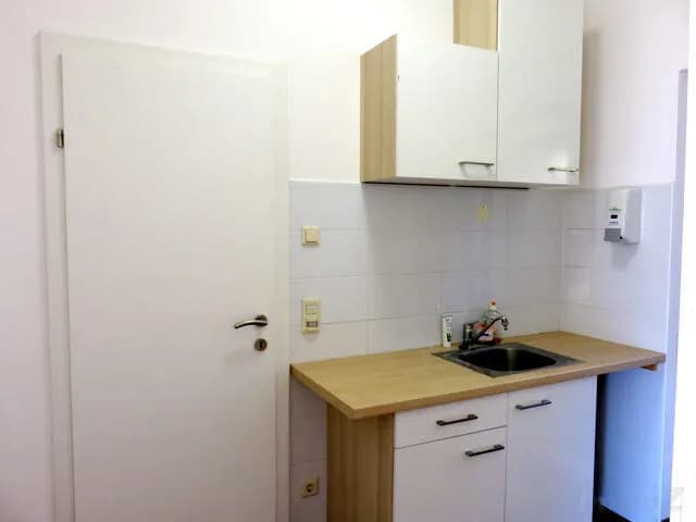 1-Zimmer-Gewerbeimmobilie mieten in Graz – 66 m², € 965 – Bild 4 von 10