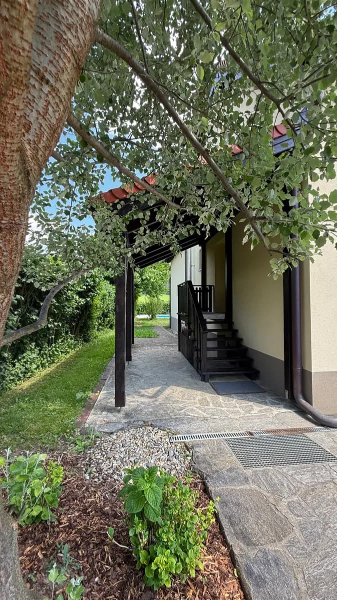 7-Zimmer-Haus kaufen in Mödling – 344 m², € 1.349.000 – Bild 2 von 50