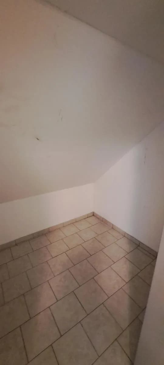 2-Zimmer-Wohnung mieten in Steyr – 56,8 m², € 541 – Bild 9 von 9