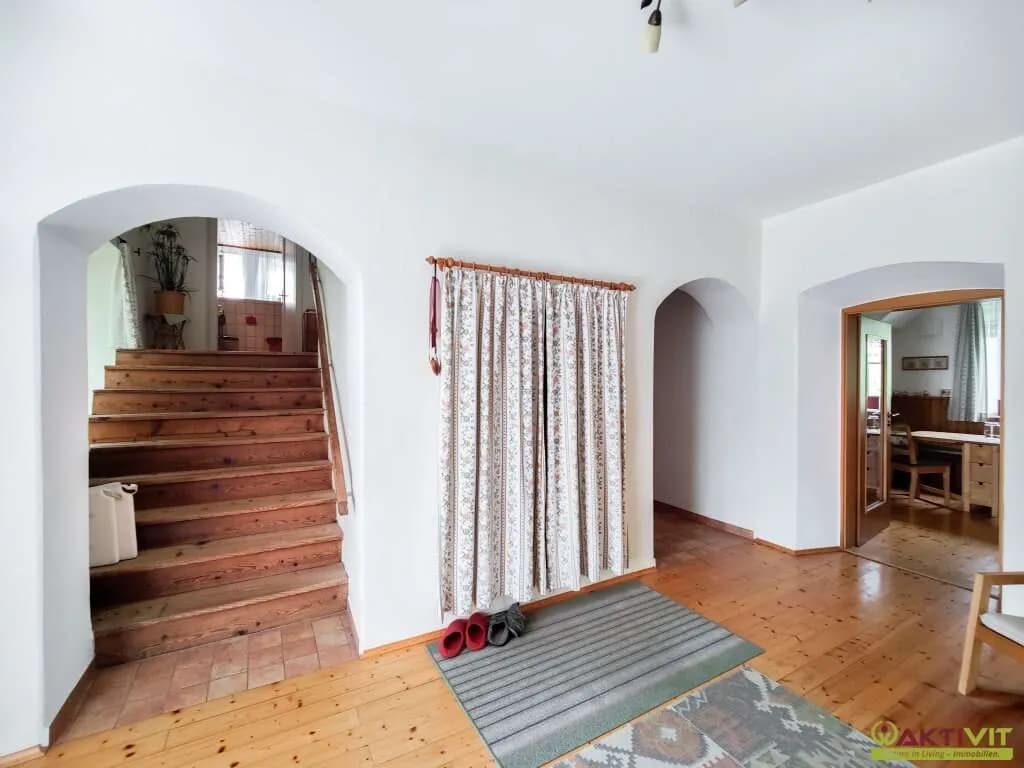 6-Zimmer-Haus kaufen in Hermagor – 220 m², € 330.000 – Bild 3 von 35