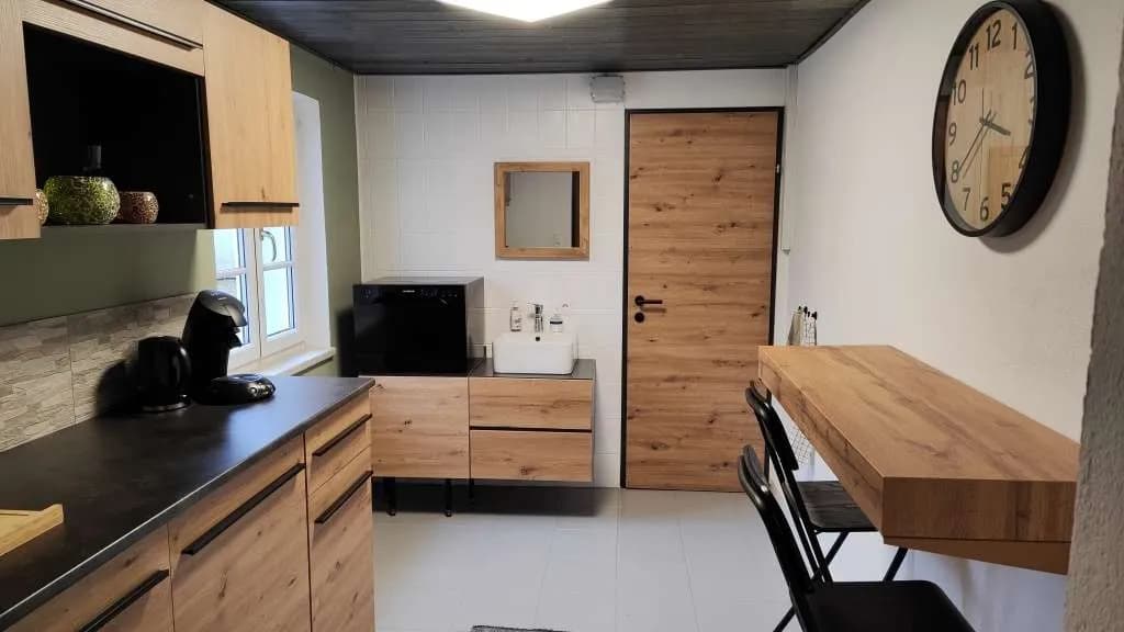 1-Zimmer-Immobilie mieten in Leoben – 20 m², € 175 – Bild 7 von 8