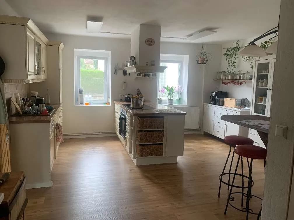 7-Zimmer-Haus kaufen in Neunkirchen – 200 m², € 495.000 – Bild 2 von 38