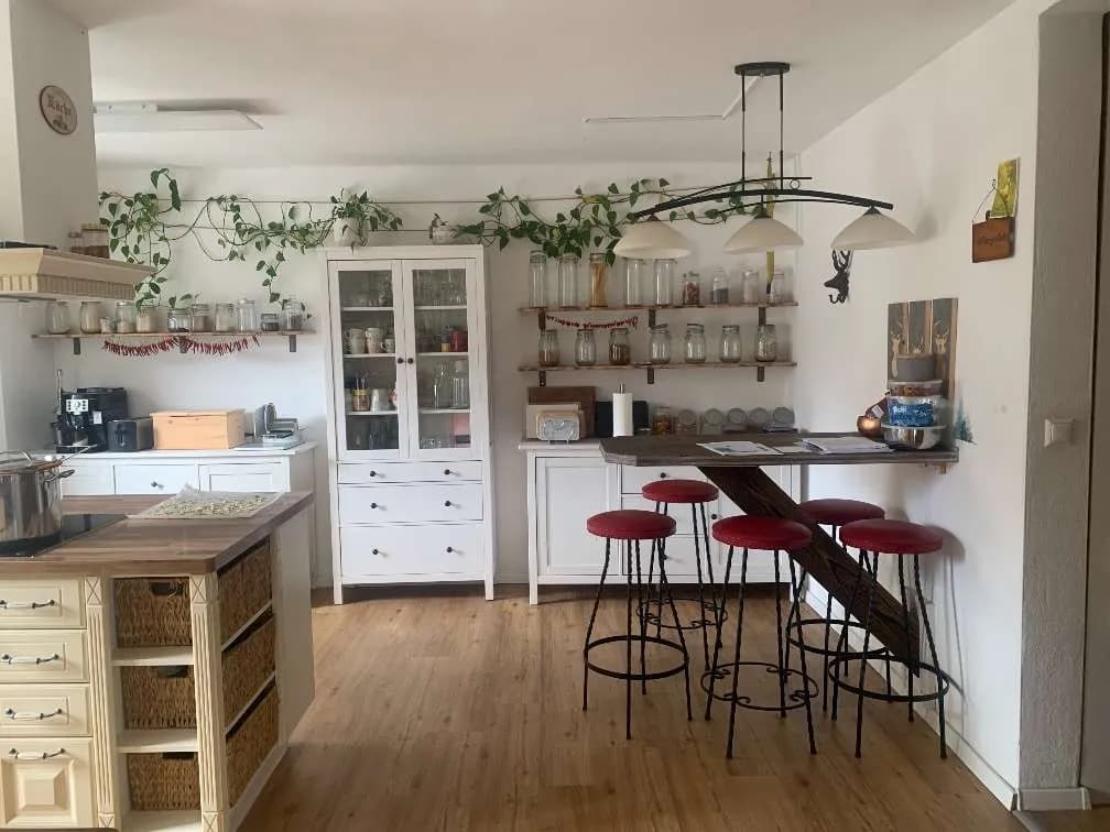 7-Zimmer-Haus kaufen in Neunkirchen – 200 m², € 495.000 – Bild 3 von 38