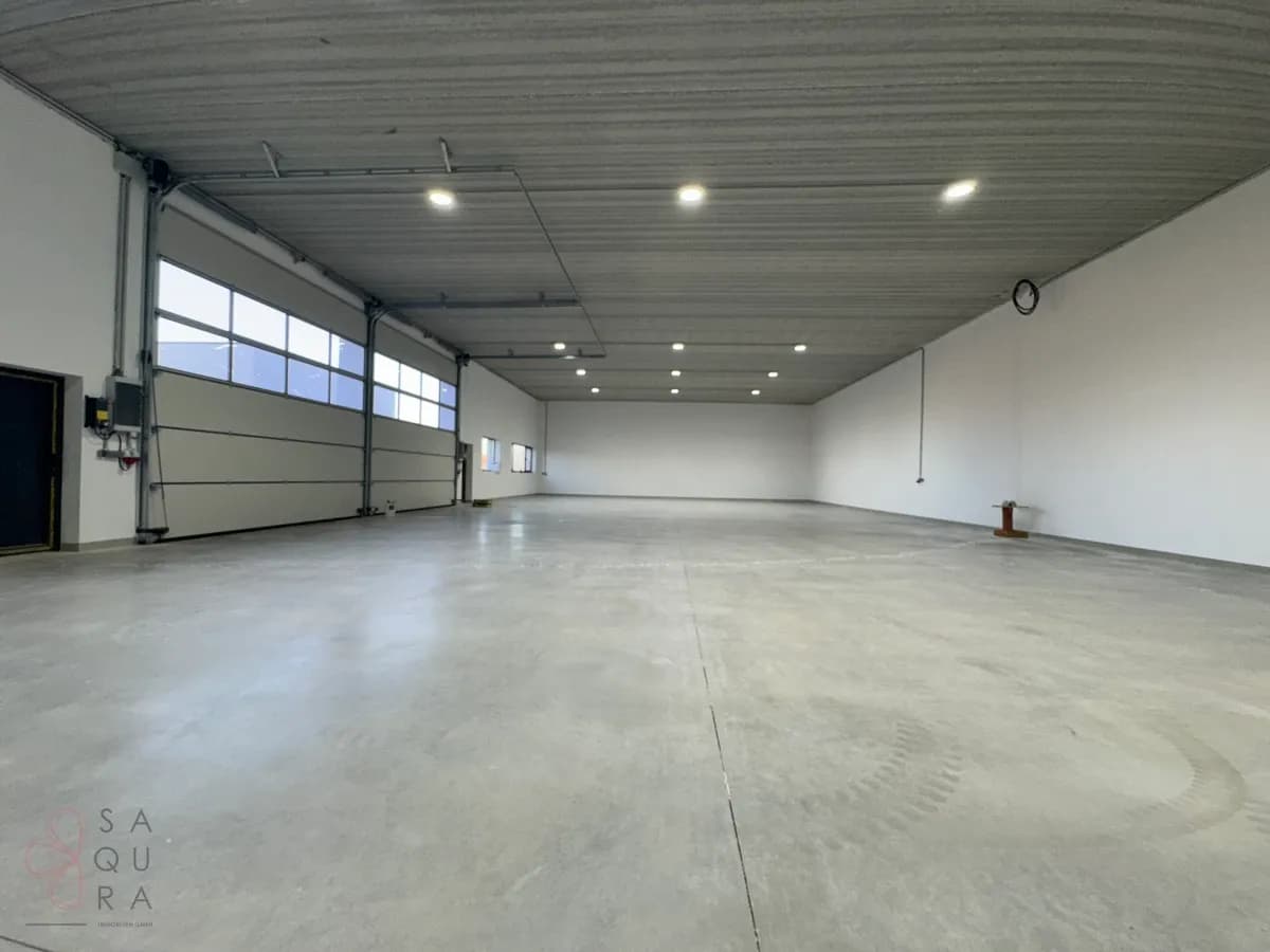 Gewerbeimmobilie mieten in Baden – 650 m², € 7.999
