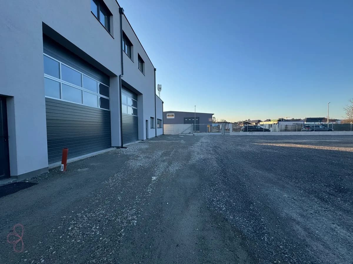Gewerbeimmobilie mieten in Baden – 650 m², € 7.999 – Bild 8 von 23