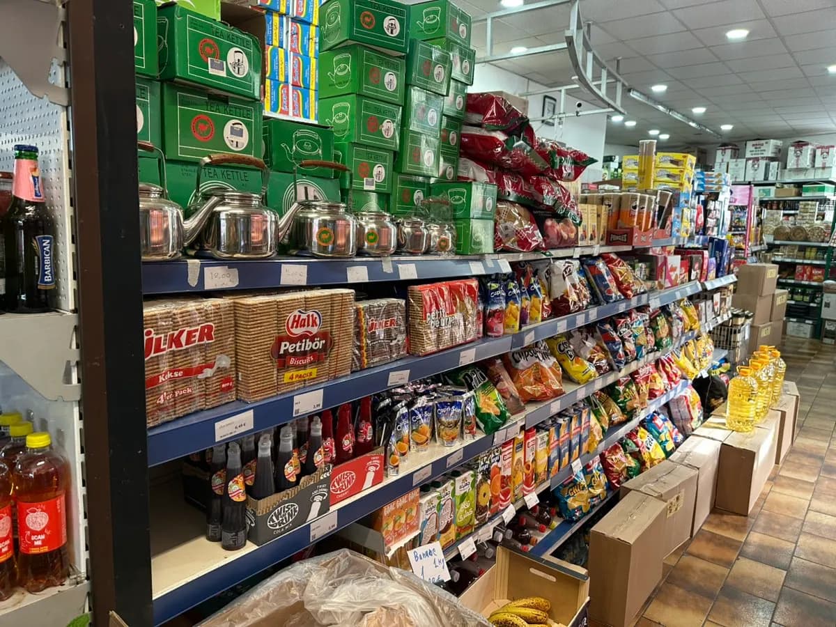 Gewerbeimmobilie mieten in Wien – 120 m², € 2.539 – Bild 2 von 15