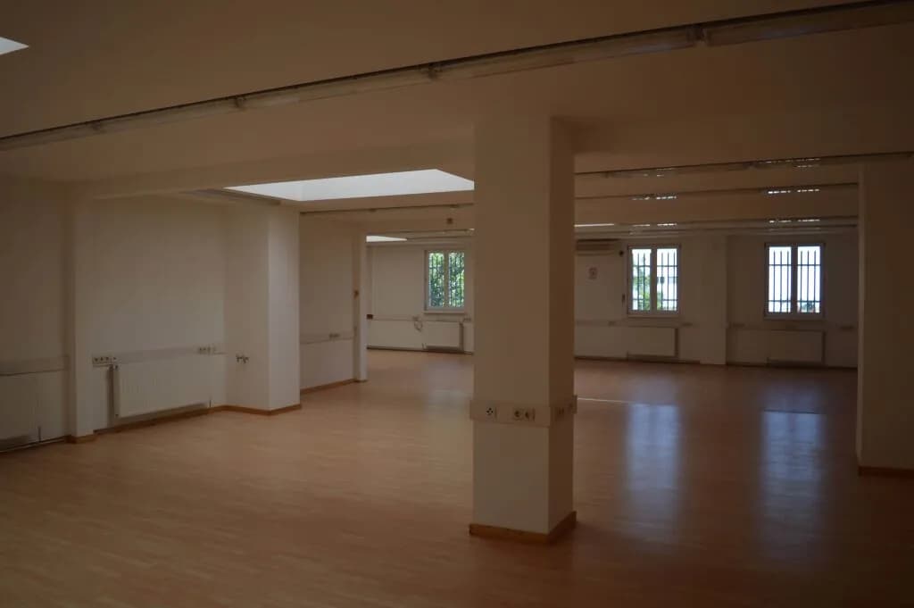 2-Zimmer-Gewerbeimmobilie mieten in Wien – 116 m², € 852 – Bild 5 von 10