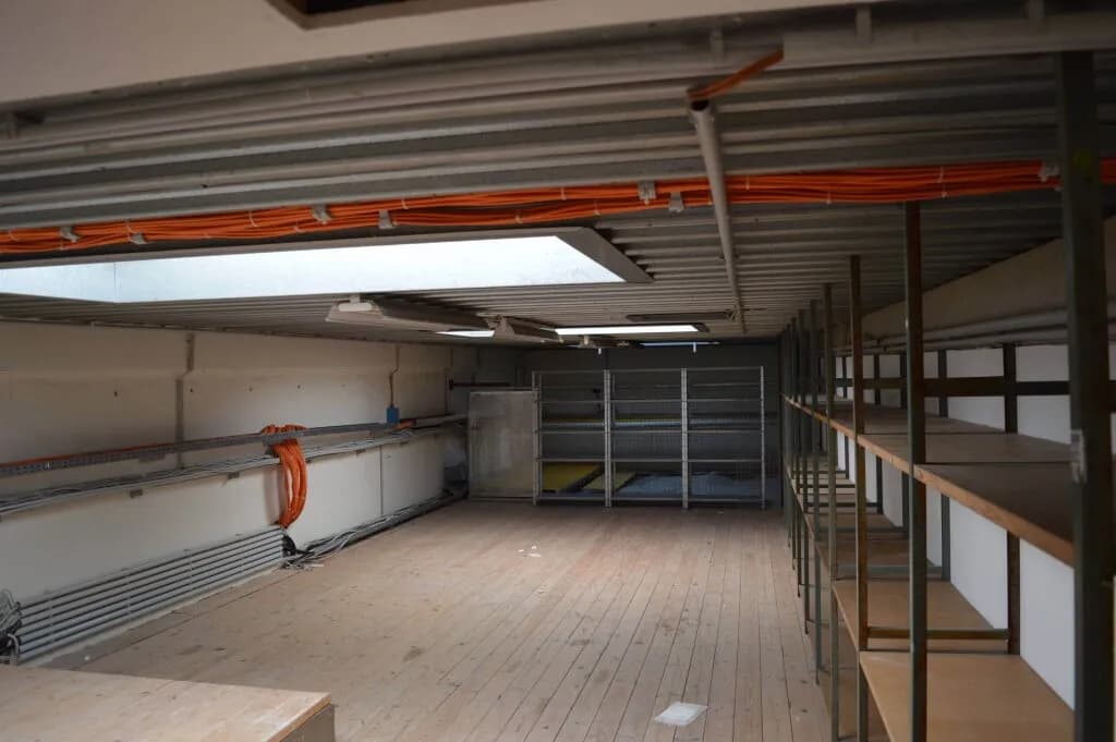 2-Zimmer-Gewerbeimmobilie mieten in Wien – 116 m², € 852 – Bild 9 von 10
