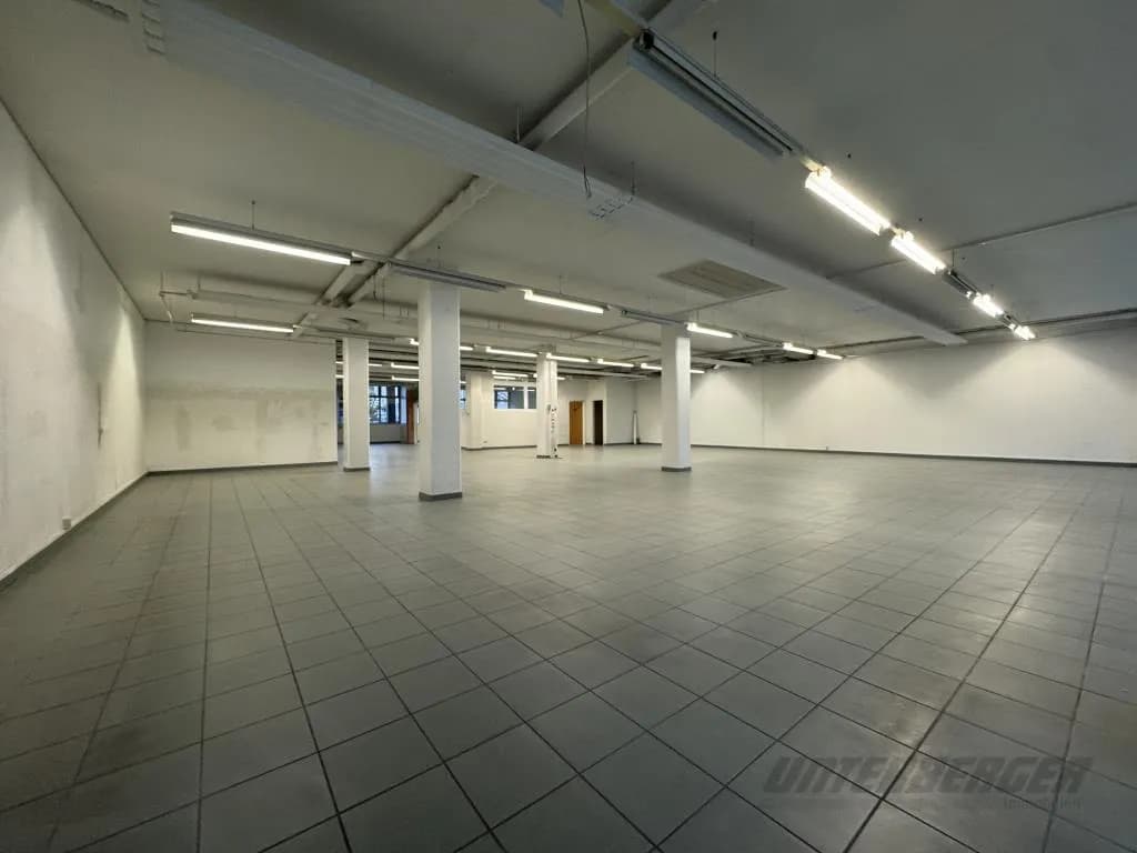 Gewerbeimmobilie mieten in Kufstein – 311 m², € 4.640 – Bild 5 von 9