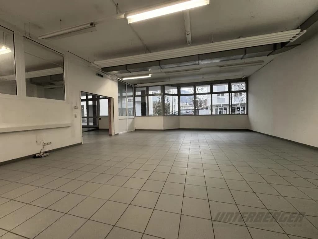 Gewerbeimmobilie mieten in Kufstein – 311 m², € 4.640 – Bild 6 von 9