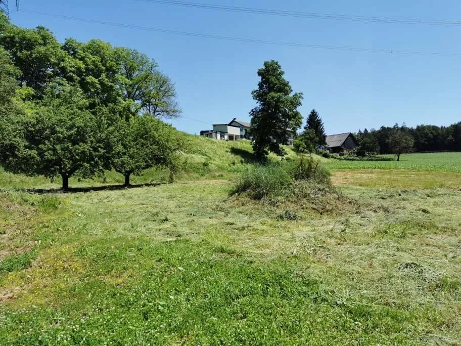 Grundstück kaufen in Graz-Umgebung – 895 m², € 104.000