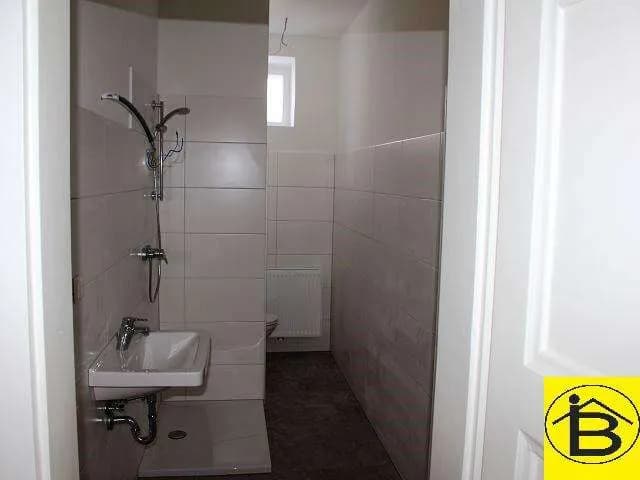 Gewerbeimmobilie mieten in Sankt Pölten – 150 m², € 1.932 – Bild 11 von 14