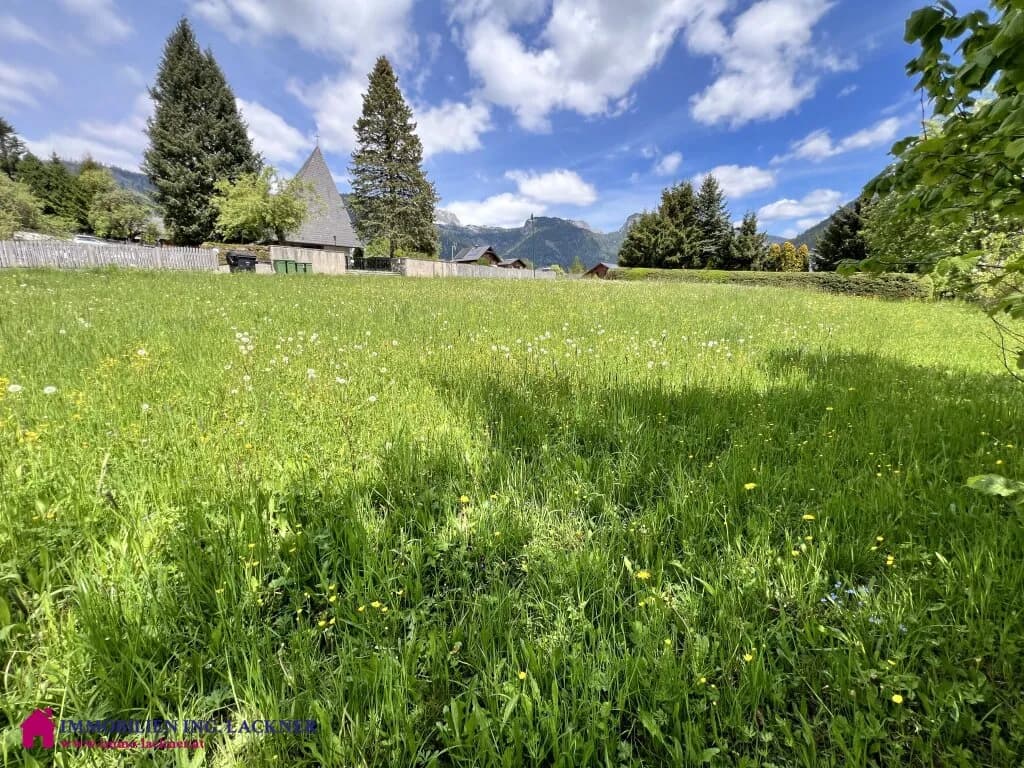 Grundstück kaufen in Liezen – 900 m², € 280.000