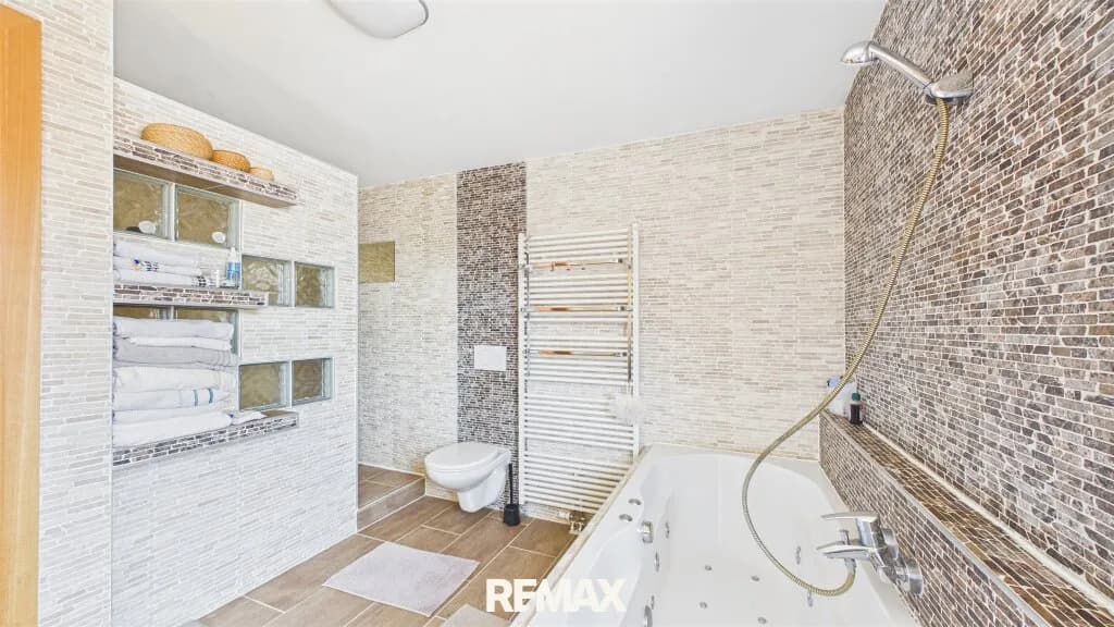 5-Zimmer-Haus kaufen in Gänserndorf – 138 m², € 549.000 – Bild 4 von 31
