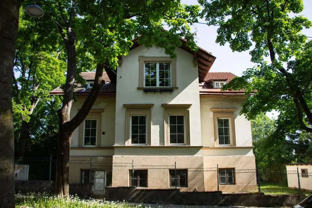 Gewerbeimmobilie kaufen in Wien – 673 m²