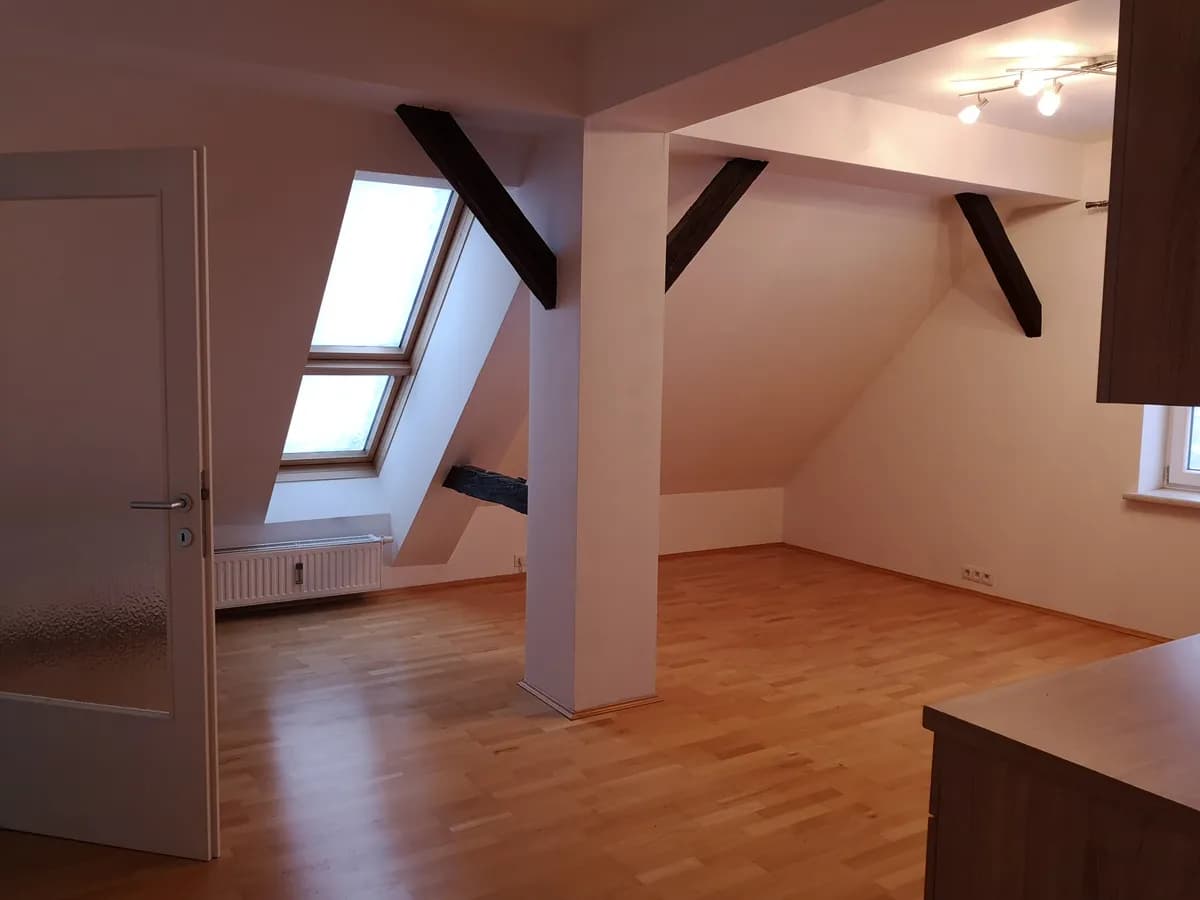 Wohnung mieten in Bruck-Mürzzuschlag – 65,65 m², € 582 – Bild 2 von 4