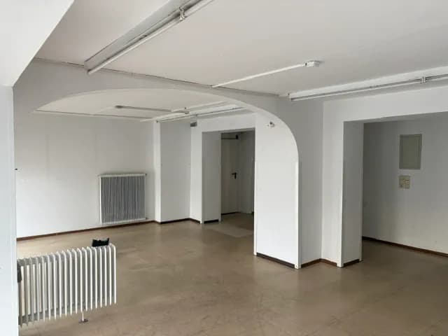 Gewerbeimmobilie mieten in Imst – 170 m², € 750 – Bild 2 von 8