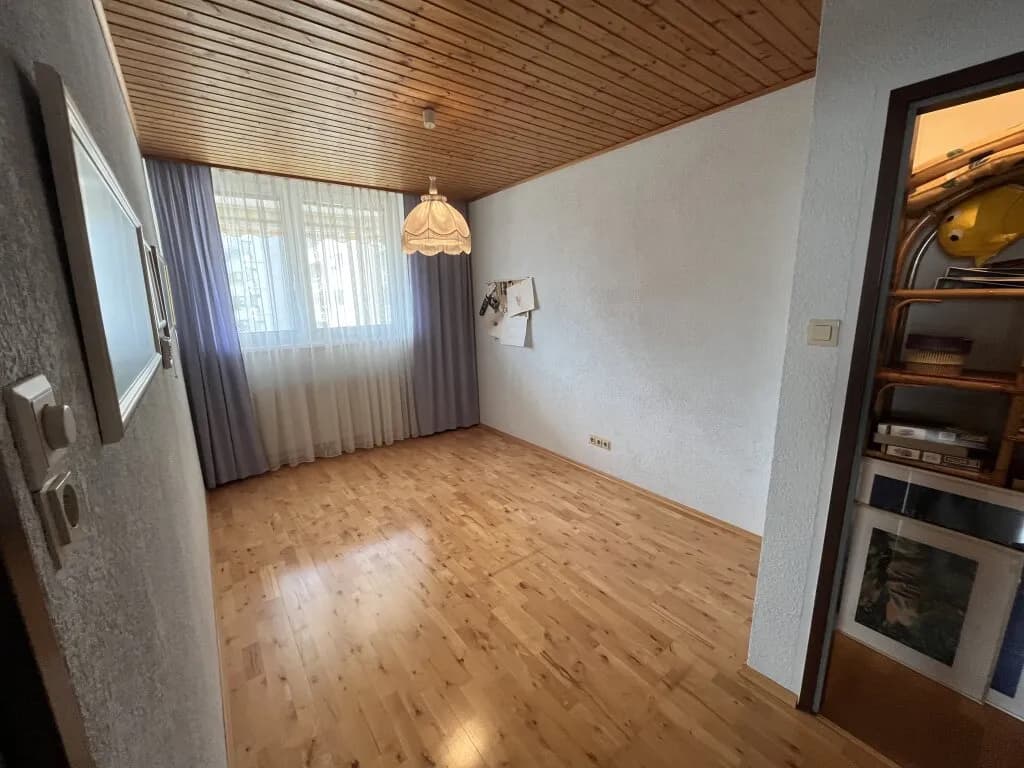 Wohnung kaufen in Wiener Neustadt – 84,68 m², € 195.000 – Bild 4 von 12