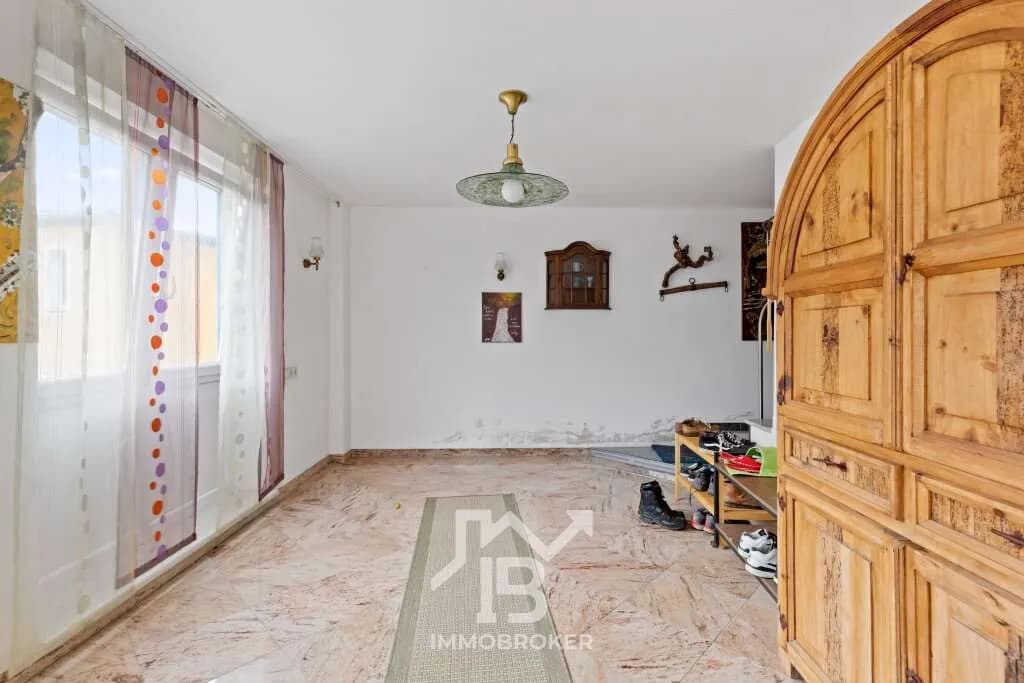 8-Zimmer-Gewerbeimmobilie kaufen in Perg – 231 m², € 295.000 – Bild 3 von 25