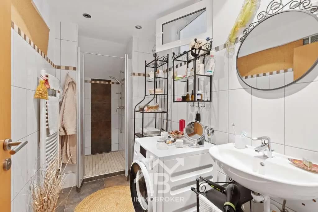 8-Zimmer-Gewerbeimmobilie kaufen in Perg – 231 m², € 295.000 – Bild 11 von 25