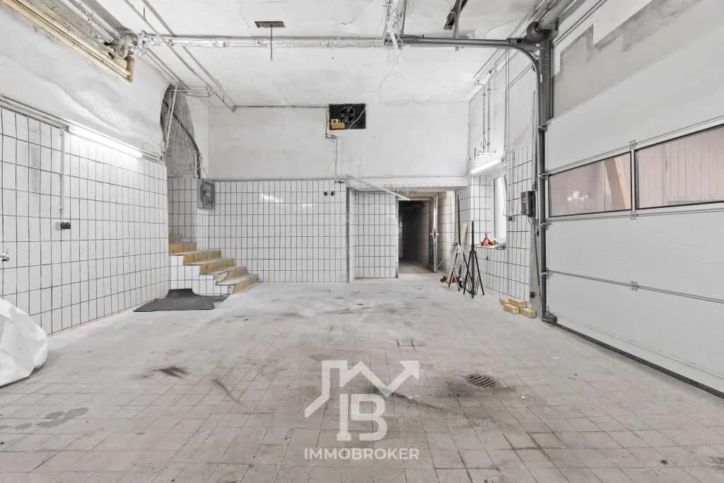 8-Zimmer-Gewerbeimmobilie kaufen in Perg – 231 m², € 295.000 – Bild 14 von 25