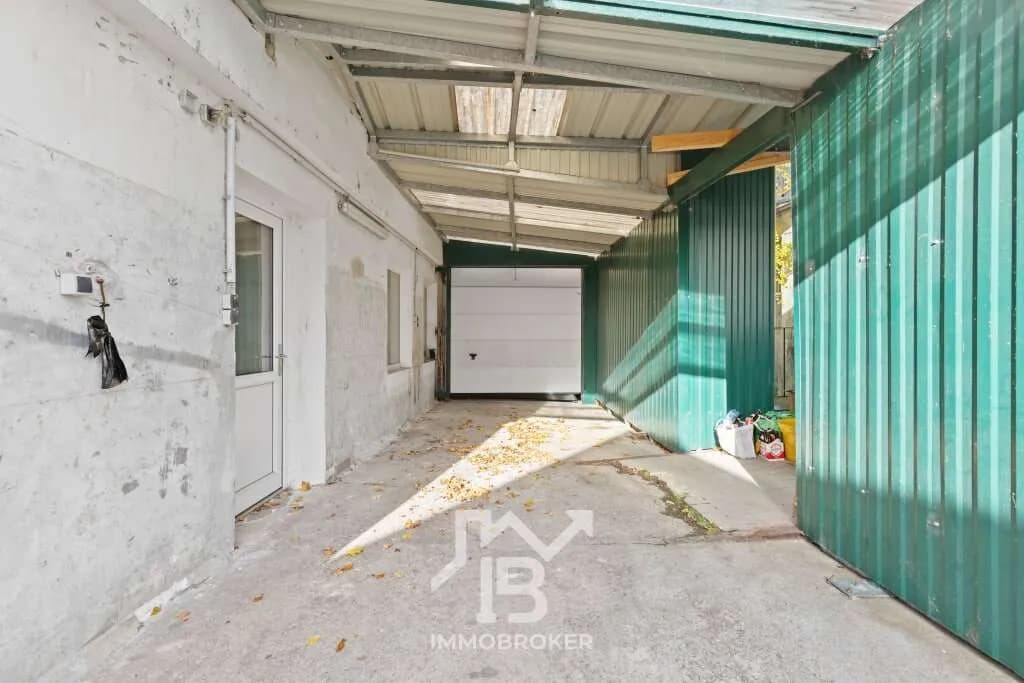 8-Zimmer-Gewerbeimmobilie kaufen in Perg – 231 m², € 295.000 – Bild 15 von 25