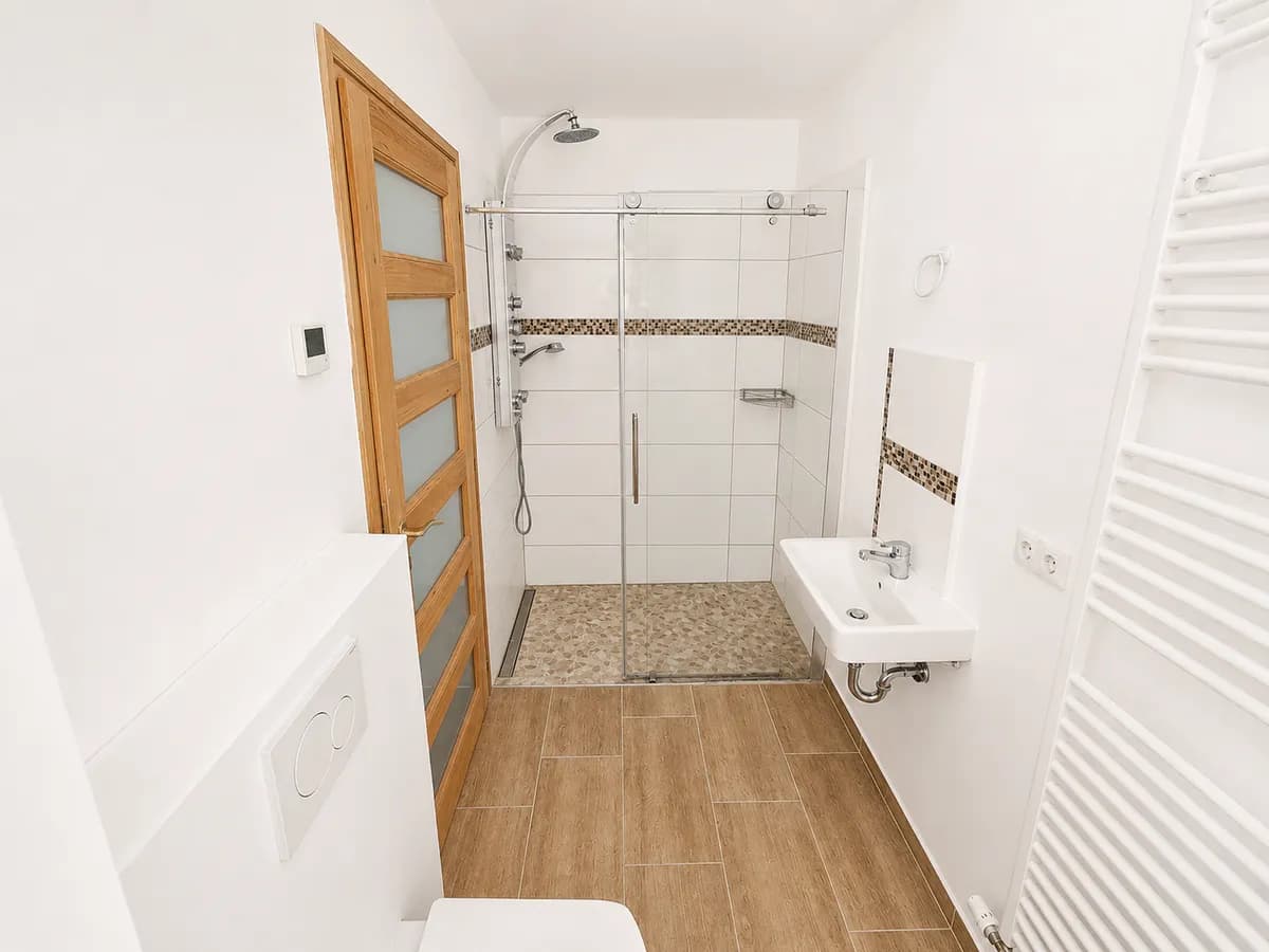 6-Zimmer-Haus kaufen in Braunau am Inn – 194 m², € 438.000 – Bild 8 von 12