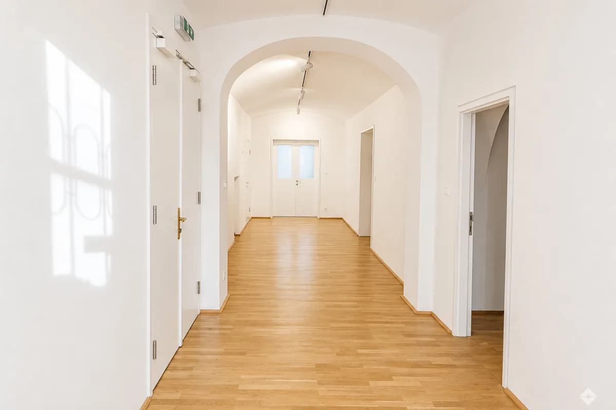 Gewerbeimmobilie mieten in Salzburg Stadt – 176 m², € 3.280 – Bild 6 von 10