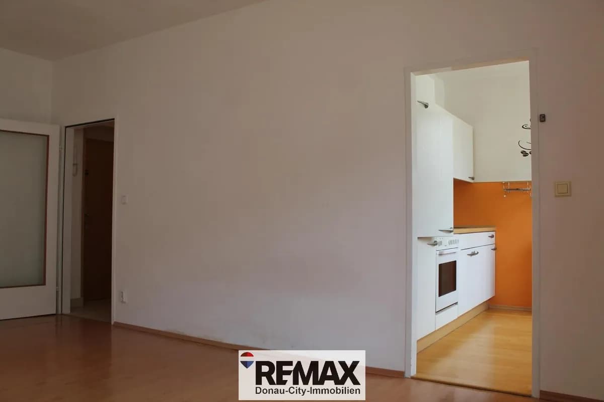1-Zimmer-Wohnung kaufen in Korneuburg – 35 m², € 49.000 – Bild 2 von 9