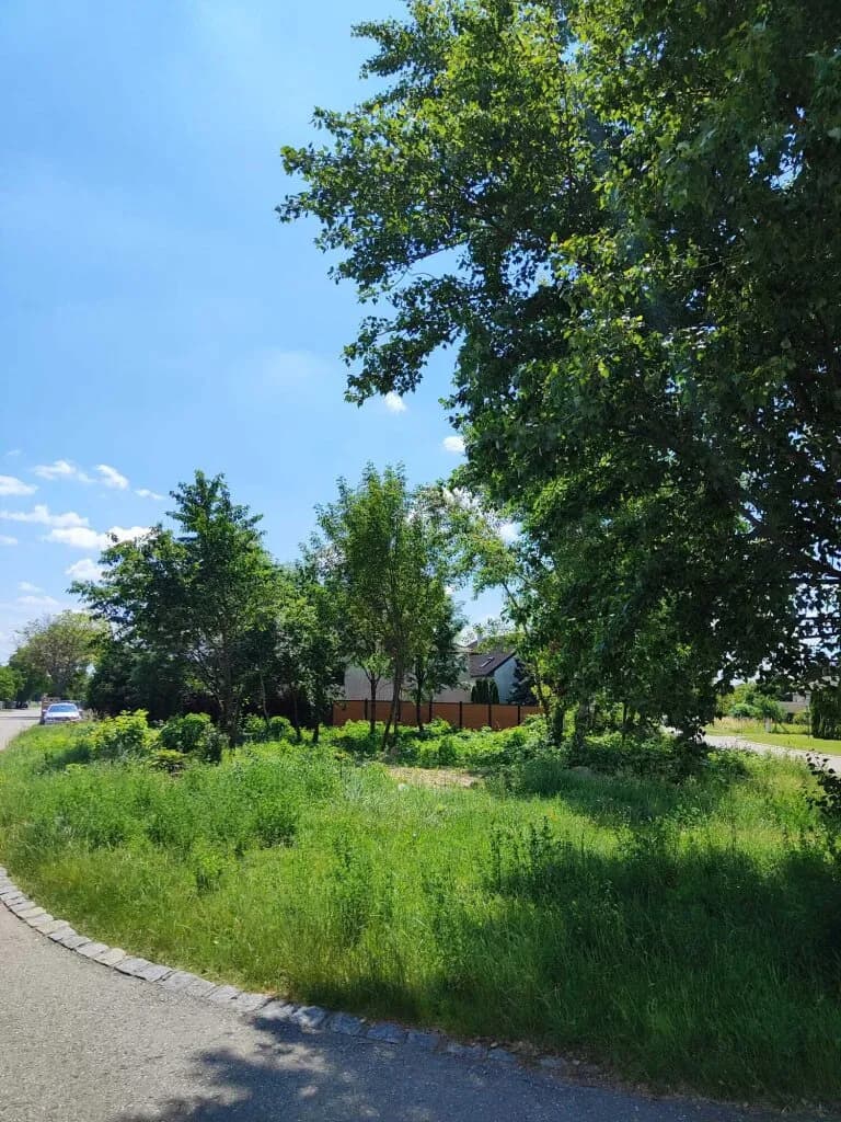 Grundstück kaufen in Neusiedl am See – 701 m², € 142.000 – Bild 2 von 12