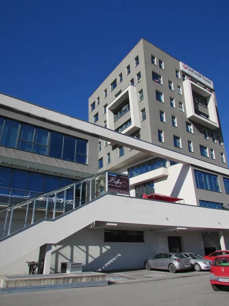 Gewerbeimmobilie mieten in Graz-Umgebung – 443 m², € 6.898