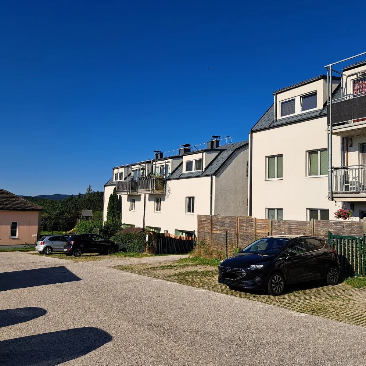 3-Zimmer-Wohnung mieten in Baden – 72,64 m², € 808