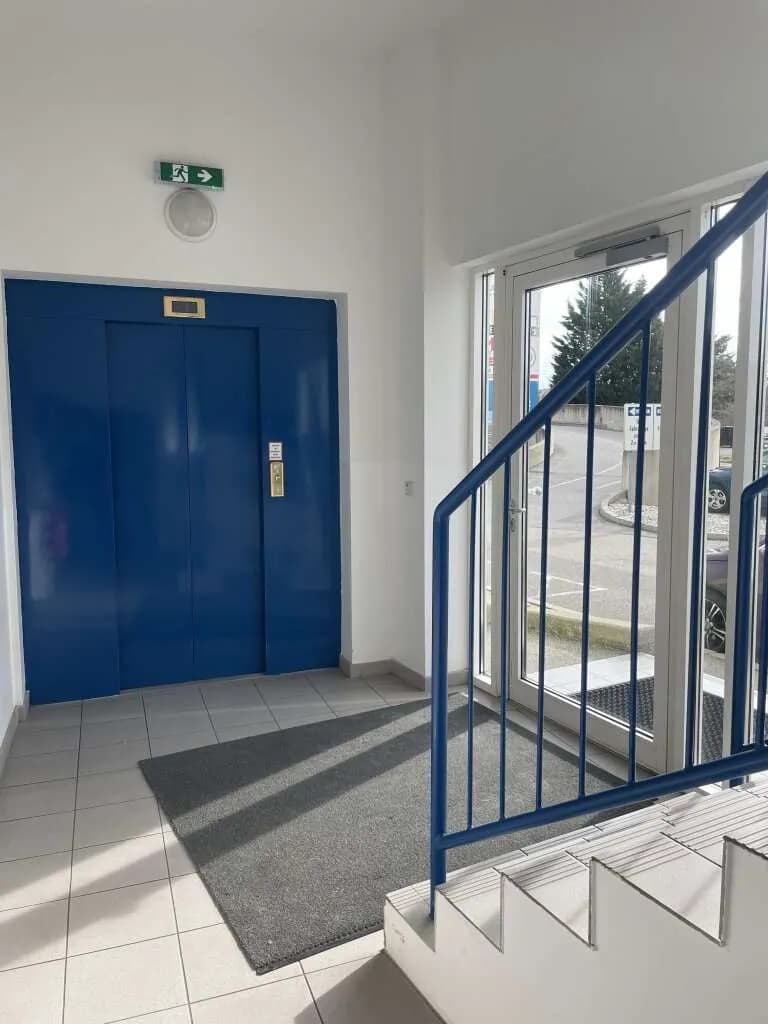 3-Zimmer-Gewerbeimmobilie mieten in Mödling – 71 m², € 818 – Bild 2 von 6