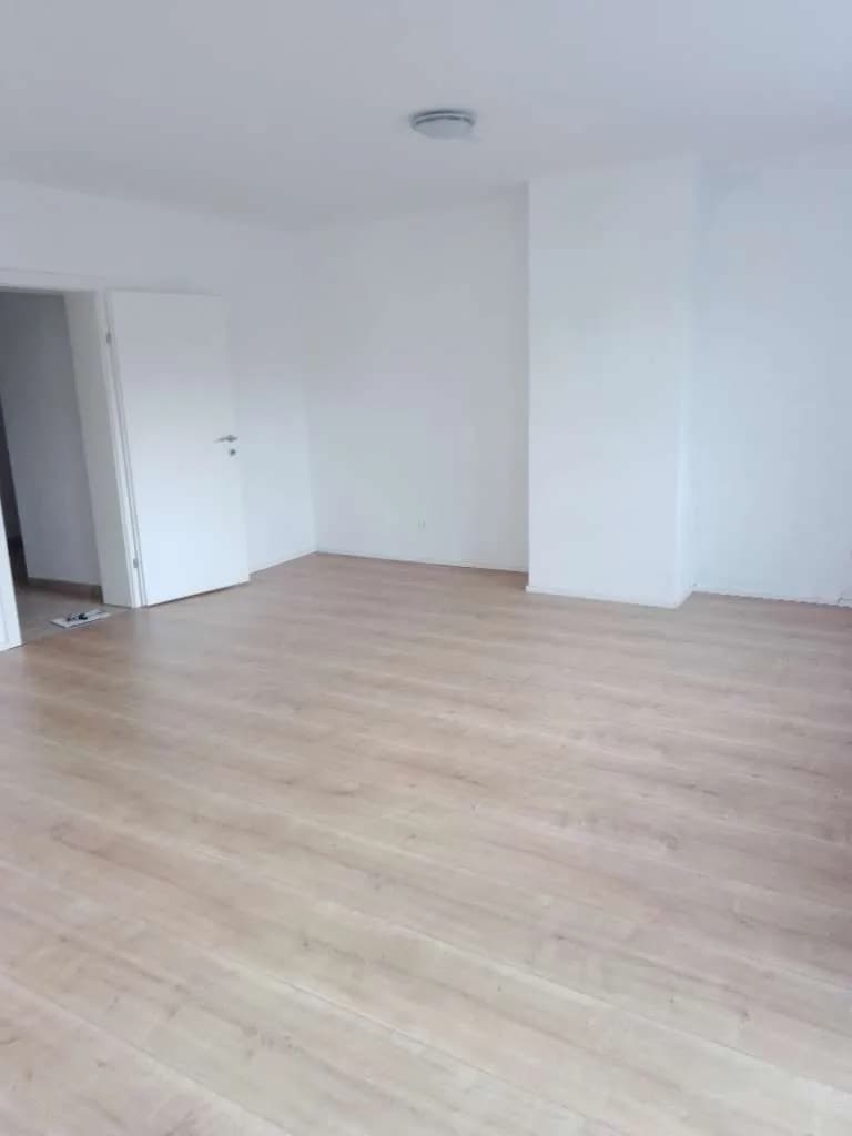 3-Zimmer-Wohnung mieten in Mistelbach – 84 m², € 950 – Bild 3 von 44