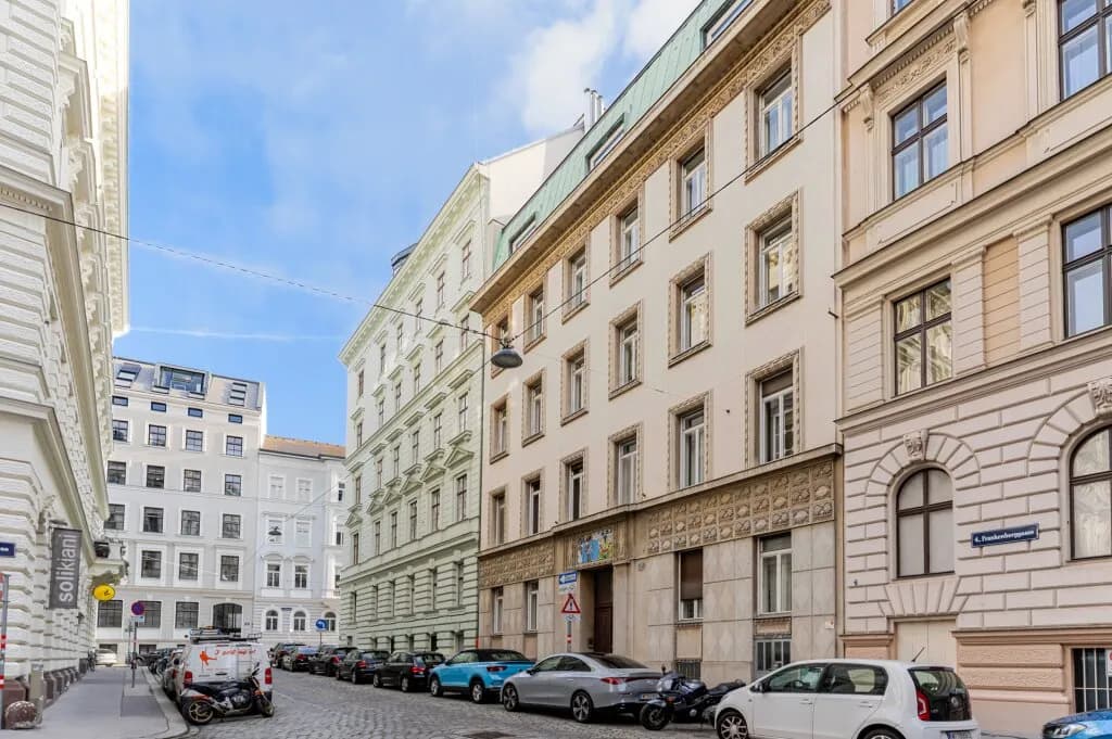 4-Zimmer-Wohnung mieten in Wien – 165 m², € 3.450 – Bild 29 von 30
