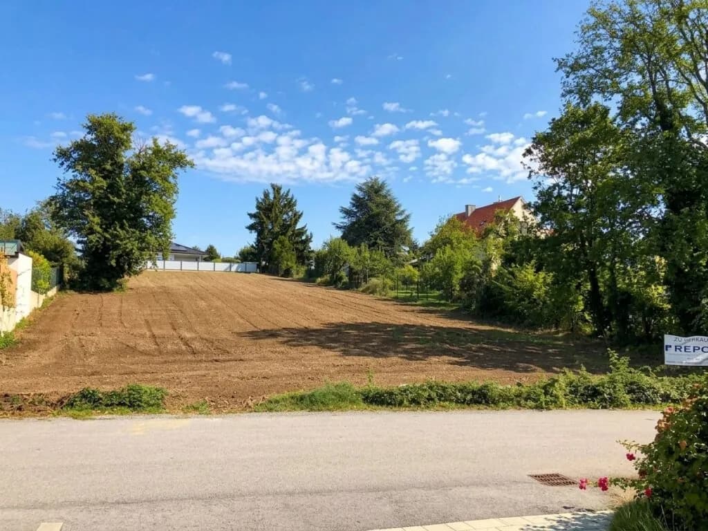 Grundstück kaufen in Eisenstadt – 1 801 m², € 799.000